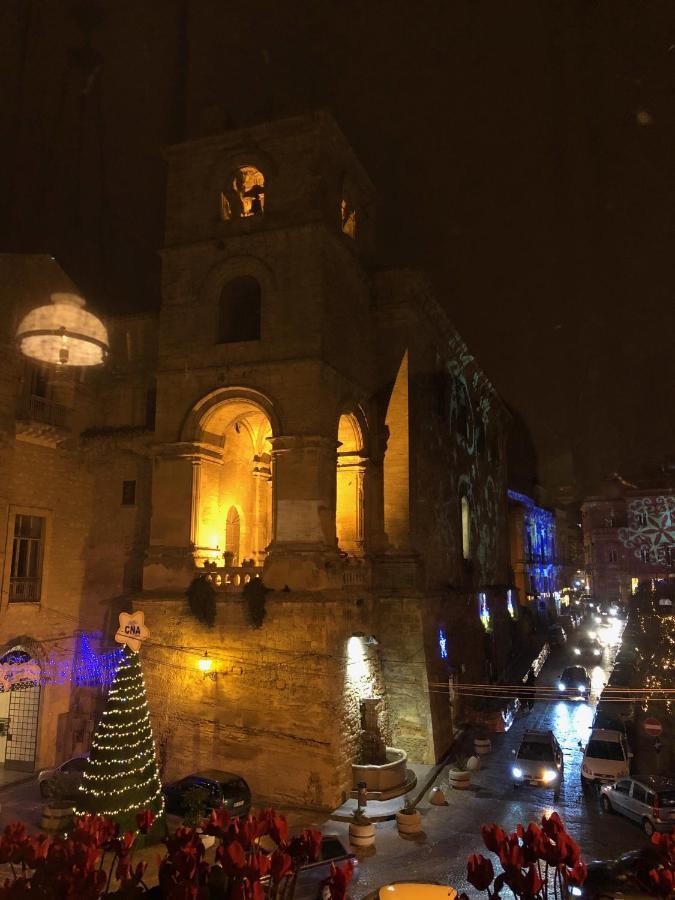 La Casa Sulla Piazza Lejlighed Enna Eksteriør billede